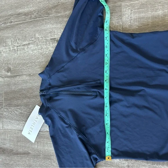 Athleta North Point Rashguard - Picture 8 of 9